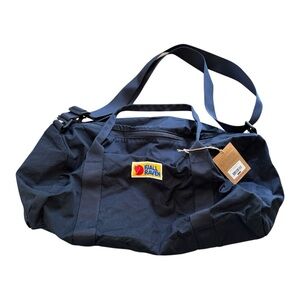 Fjallraven Vardag Duffel 30 in Black NWT